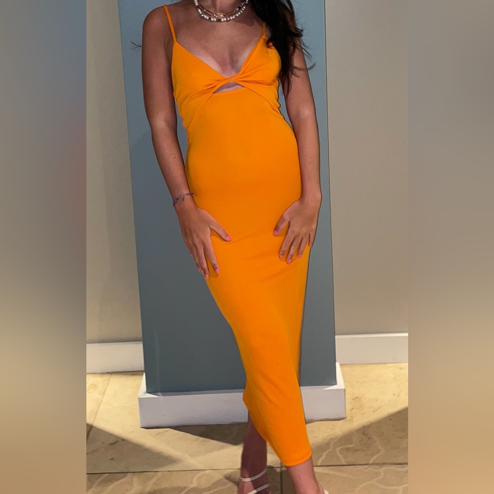 Orange Bodycon Dress - Picture 3 of 9